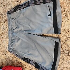 Nike big boys Medium 10/12 dry fit shorts